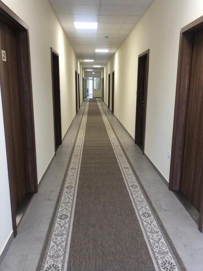 Vecsési Rendezvényközpont és Panzió Exterior foto